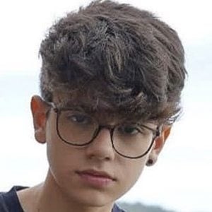 Henrique Tury, 18 (YouTube明星)
