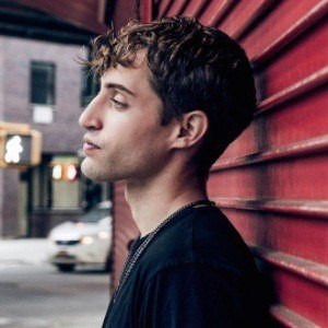 Herobust, 38 (Produtor Musical)