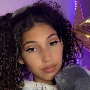 highkeyalina image 5