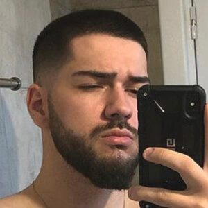 Highman, 26 (Star di YouTube)