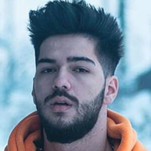 Highman, 26 (YouTube Star)