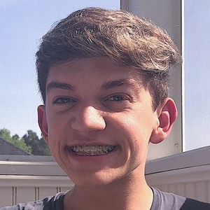 HipLikeJack, 21 (TikTok明星)