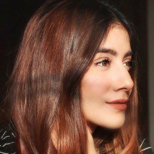 Hira Attique, 30 (博主)