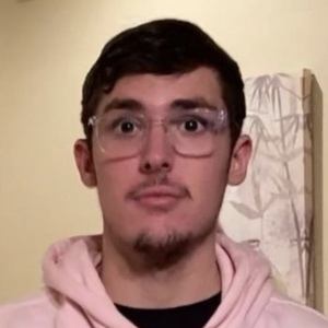 Holden Davenport, 26 (TikTok Star)