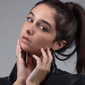 Holiday Mia Kriegel, 24 (Instagram明星)