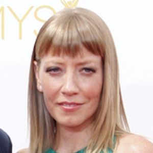 Holly Burrell, 49 (Familiar)