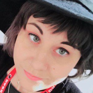 Holly Conrad, 37 (YouTube Star)