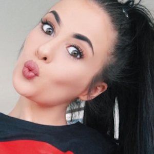 Holly H, 29 (TikTok Star)