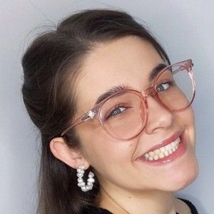 Holly Hoskison, 27 (TikTok明星)