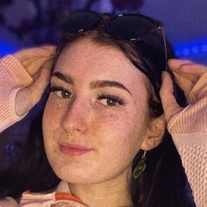 Holly Lamb, 22 (TikTok明星)