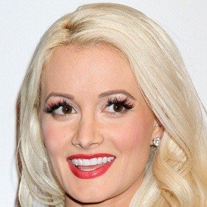 Holly Madison, 45 (模特)