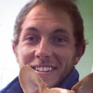 Hollywood_Hilton, 32 (TikTok Star)