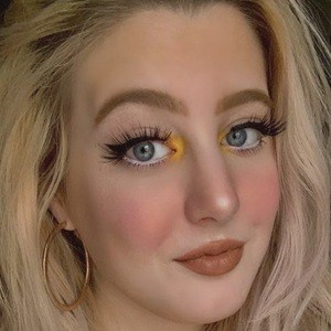 Honeypumpkiins, 25 (TikTok明星)