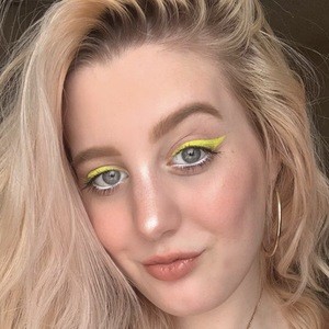 Honeypumpkiins, 25 (TikTok明星)