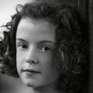 Honor Kneafsey image 3