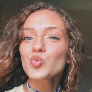 Hope Ayres-Schulz, 24 (TikTok Star)