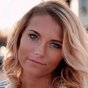 Hopealiviia, 25 (TikTok Star)