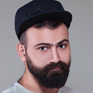 Hovig Mouradian, 35 (Instagram明星)