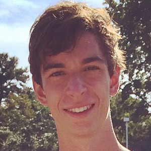 HRVizak, 28 (YouTube Star)