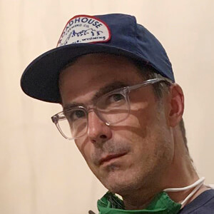 Hugh Acheson image 4