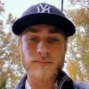 Hunter Brown, 25 (TikTok Star)