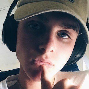 Hunter Elliott, 24 (Instagram Star)