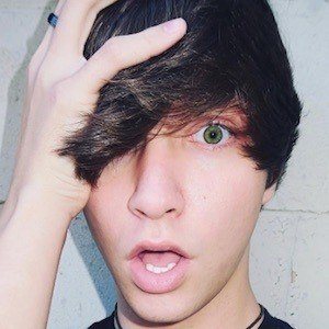 Hunter Herring, 31 (Instagram Star)