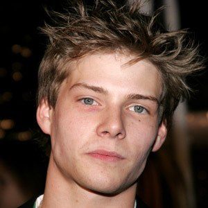 Hunter Parrish image 4