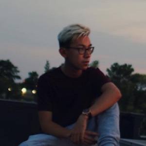 Hyper, 25 (YouTube Star)