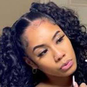 Iamalexus, 23 (Instagram Star)