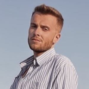 Iccefox, 26 (TikTok明星)