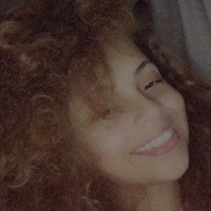 iiamravenn, 21 (TikTok Star)