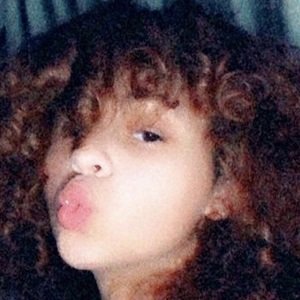 iiamravenn, 21 (TikTok Star)