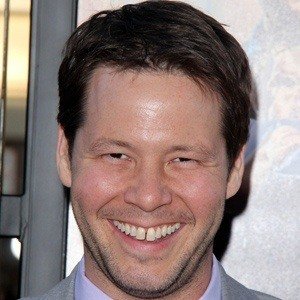 Ike Barinholtz image 3