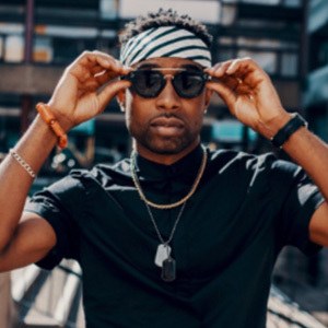 Ike Ezekwugo, 39 (舞蹈家)