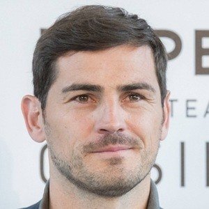 Iker Casillas, 44 (足球运动员)