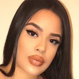 Iliana Diaz, 29 (Instagram明星)