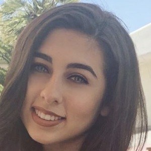 Iliyana, 30 (TikTok Star)