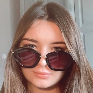 Imogen Casey image 5