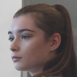 Imogen Casey image 6