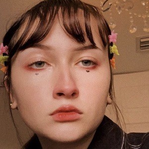 Imperfectly Paige, 22 (YouTube明星)