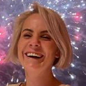 Ina Wroldsen, 41 (流行歌手)