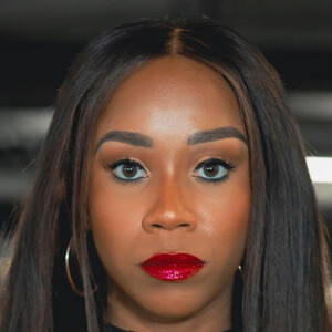 indeskribeabull, 36 (TikTok Star)