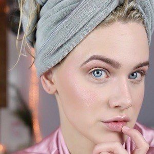 India Batson, 30 (YouTube Star)