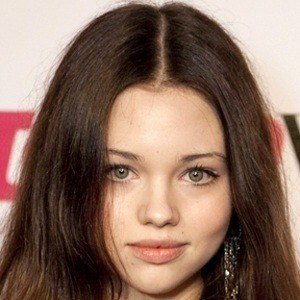 India Eisley, 32 (电视女演员)