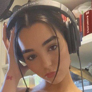 Indiana Massara, 23 (Pop Singer)