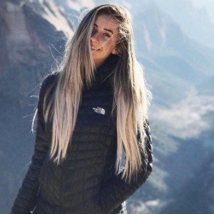 Indy Blue, 28 (博主)