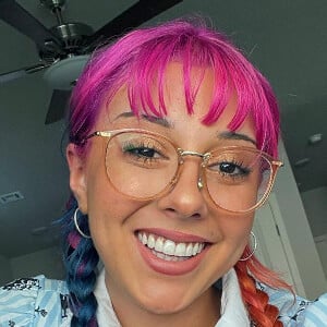 infamousbutterfly, 26 (YouTube Star)