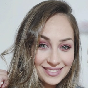 Ingrid Aceitón, 32 (Model)