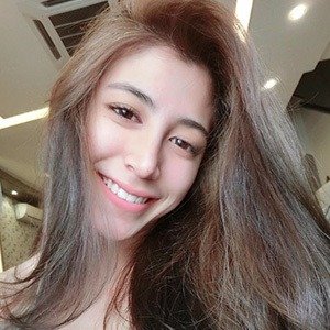 Inthira Kalanjiam, 35 (YouTube明星)